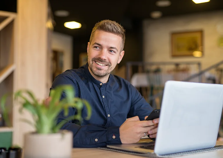 img slider pilotage commercial myu gestion perf 768x543 2